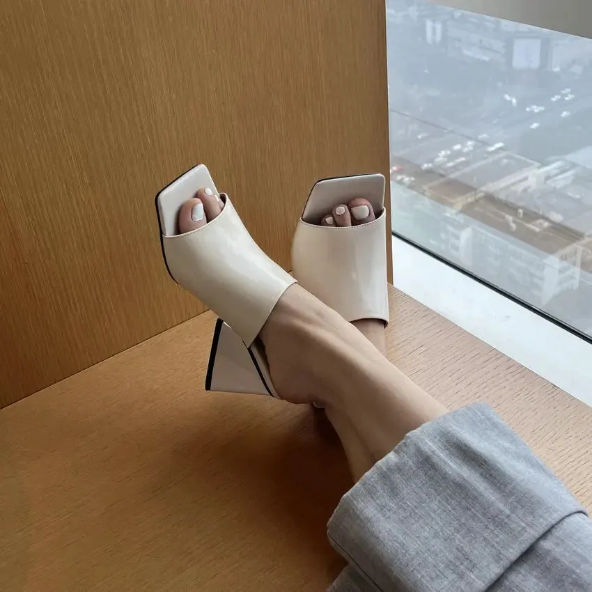 Arese Leather Heels