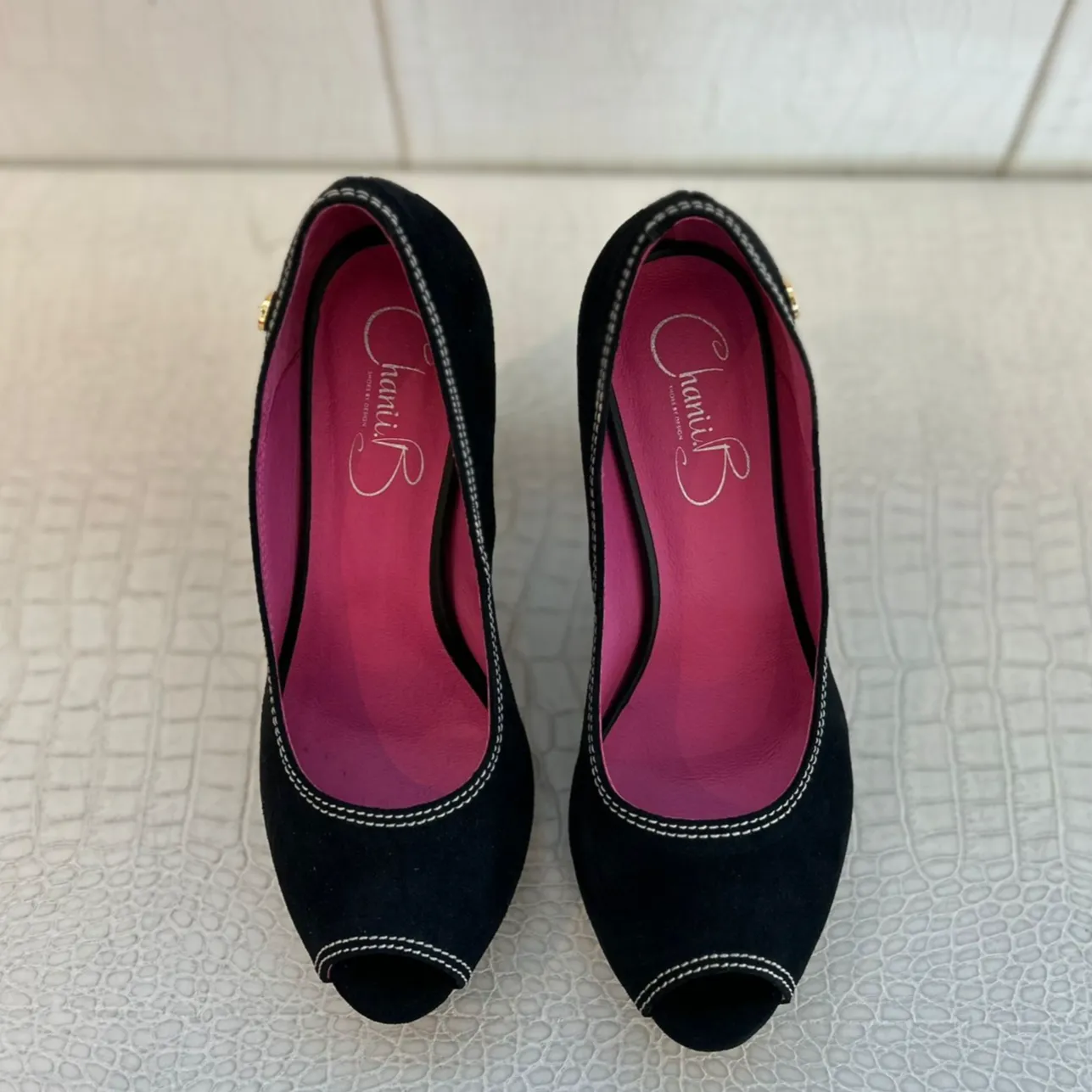 Chanii B "Bebe" Black - Platform Pump