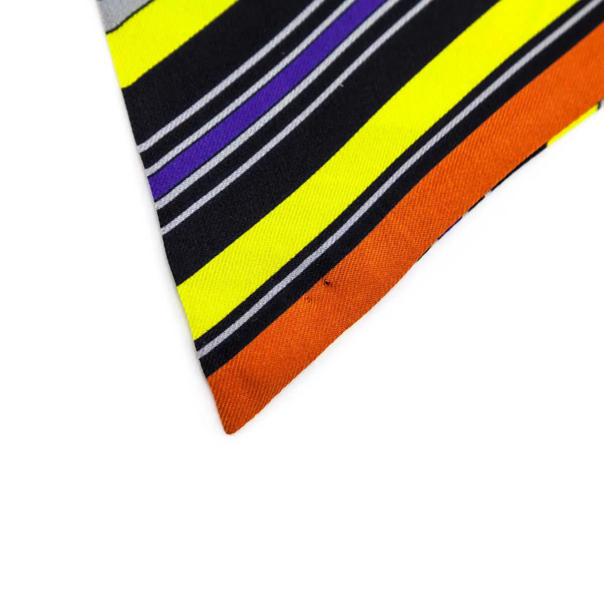Hermes Multicolor Silk Carre en Carres Maxi Twilly
